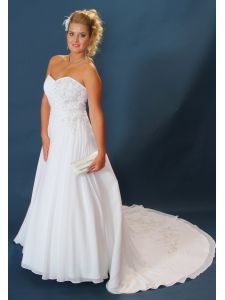 Egyszerű fehér muszlin modern esküvői ruha